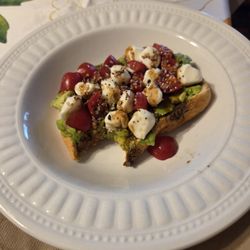 Grounded Coffee & Crumbs - Avocado toast, for once something that actually matches the menu picture!