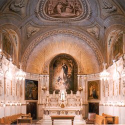Musée Marguerite-Bourgeoys - This marial chapel, Montreal's first stone church, dates back to 1771.