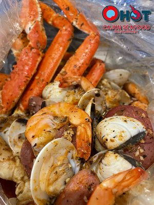 OHot Cajun Seafood by null