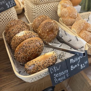 Bready Cafe  - Cafes Near Me - Concord, Ontario