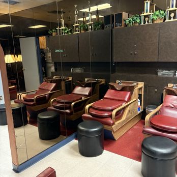 Lawrence & Colbert - Massage Near Me - Altadena, California Lawrence & Colbert - Massage Near Me - Altadena, California