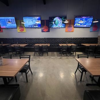 SLATER’S 50/50 - Updated July 2025 - 1299 Photos & 1402 Reviews - 7511 ...