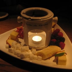 Eno Vino Wine Bar & Bistro - Aforementioned fondue dessert