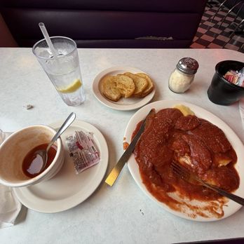 Plum Crazy Diner - New American Near Me - Westminster, Maryland