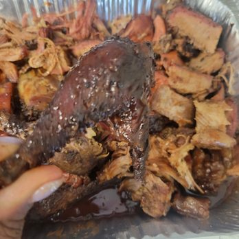 Wrigley BBQ & Grill - Dried outburnt tiny chicken legs - Southern Near Me - Long Beach, California