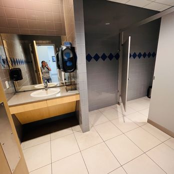 Elite ProClean Team - Making your business feel like home - Home Cleaning Near Me - New Caney, Texas