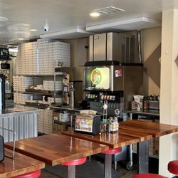 Fratelli Pizza Fort Valley - Interior