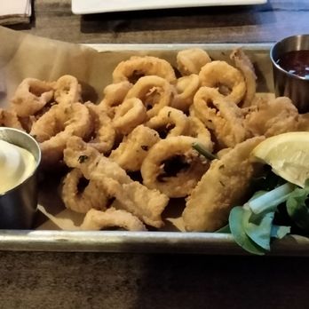National Public House - Calamari as an app - American Near Me - Leechburg, Pennsylvania National Public House - Calamari as an app - American Near Me - Leechburg, Pennsylvania