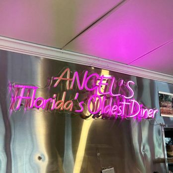 Angel's Dining Car - Southern Near Me - Palatka, Florida