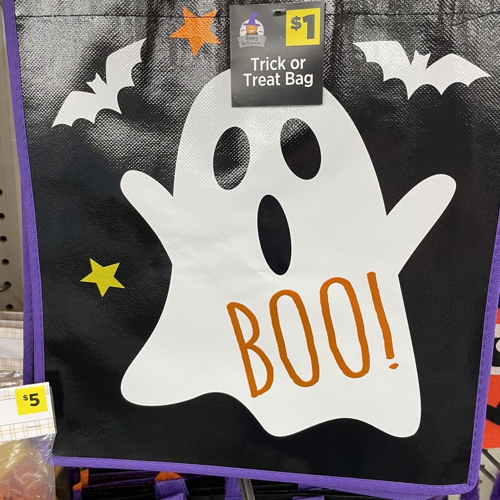 Dollar General - Inside - Discount Store Near Me - Sacramento, California