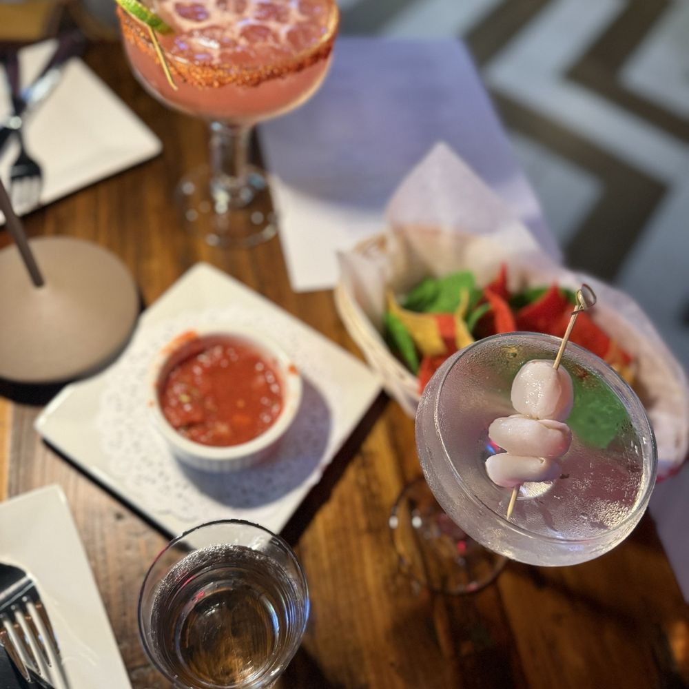 Late Night Dominican Food Truck on Long Island, image size:1000x1000