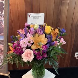 Skip's Toms River Florist & Gifts