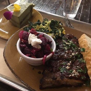 Urban Plates - $23 for dinner and dessert, a healthy splurge - New American Near Me - Dublin, California Urban Plates - $23 for dinner and dessert, a healthy splurge - New American Near Me - Dublin, California