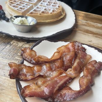 Egg Harbor Cafe - Belgium Waffle and Bacon - Breakfast & Brunch Near Me - Chicago, Illinois Egg Harbor Cafe - Belgium Waffle and Bacon - Breakfast & Brunch Near Me - Chicago, Illinois