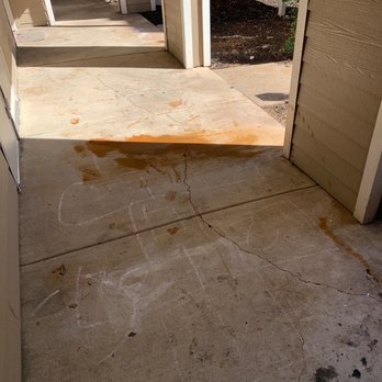 Flats at 390 - Leaking electrical closet - Apartments Near Me - Meriden, Connecticut