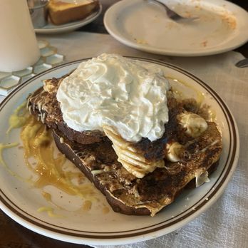 Honeybees - Banana bread French toast - Coffee & Tea Near Me - San Diego, California Honeybees - Banana bread French toast - Coffee & Tea Near Me - San Diego, California