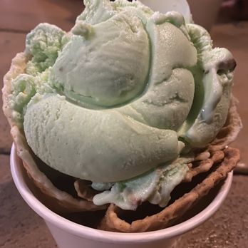 Great Pacific Ice Cream - Pistachio ice cream - Ice Cream & Frozen Yogurt Near Me - Santa Barbara, California Great Pacific Ice Cream - Pistachio ice cream - Ice Cream & Frozen Yogurt Near Me - Santa Barbara, California