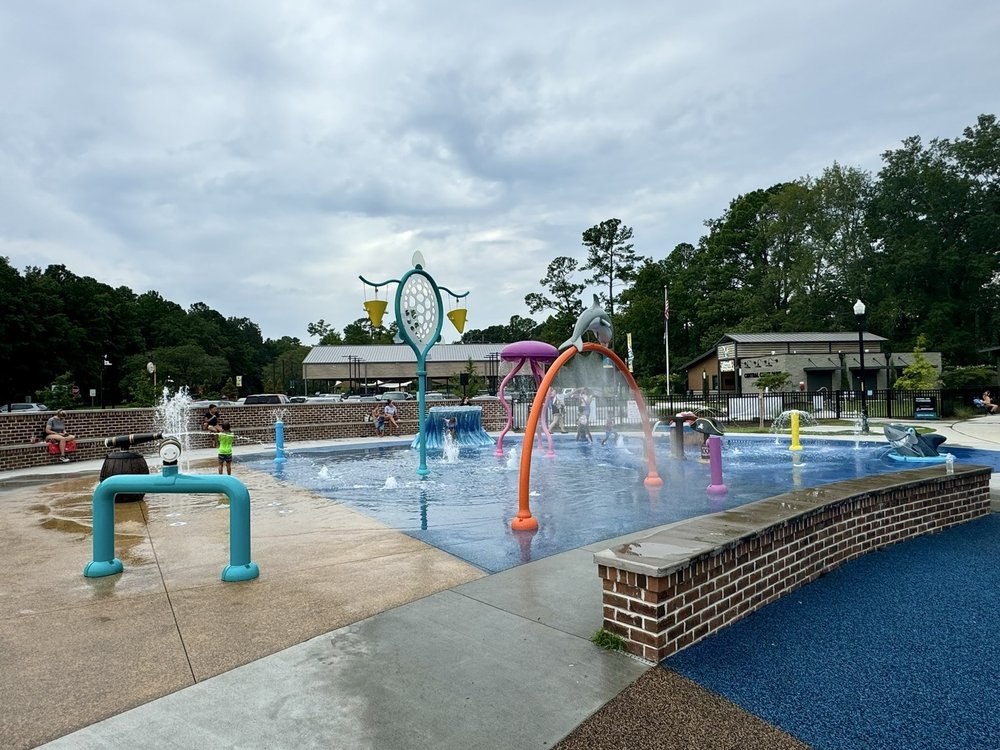 Social spots from Central Creek Park