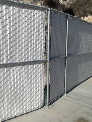 Residential Chain Link Fences & Gates - Fence Systems
Commercial Fencing
Industrial Fencing
Residential Fencing
Chainlink
Pool Fencing
Dog Runs, Horse Corrals, Ranch Rail and much more!

We install all fencing systems!!!