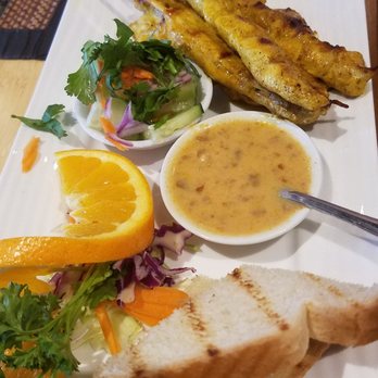 Bencharong Thai House - Chicken Satay - Thai Near Me - Arcata, California