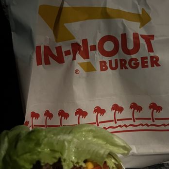 In-N-Out Burger - Fast Food Near Me - Millbrae, California