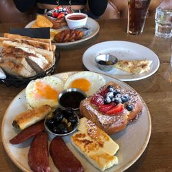 Ezra's Kitchen - Ezras Mediterranean breakfast