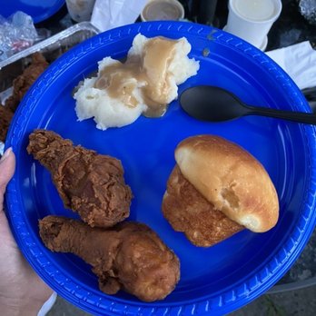 Ezell's Famous Chicken - Southern Near Me - Seattle, Washington
