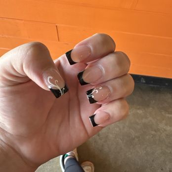 Sugarcoat & Beauty Bar - Nail Salons Near Me - Austin, Texas Sugarcoat & Beauty Bar - Nail Salons Near Me - Austin, Texas