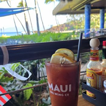Maui Brewing - Brewpubs Near Me - Lahaina, Hawaii