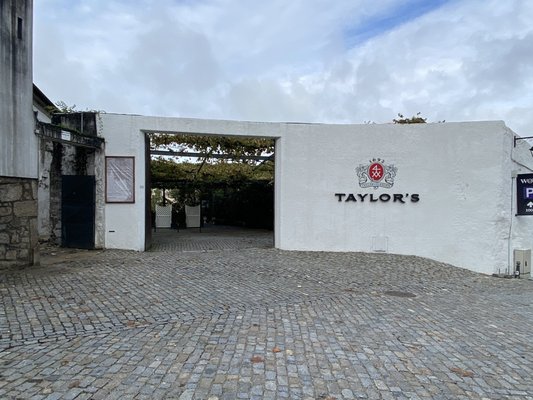Taylor's Port by null
