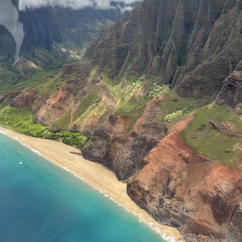 Blue Hawaiian Helicopters - Aerial Tours Near Me - Lihue, Hawaii