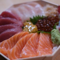 Premium Chirashi