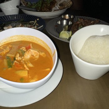 Nora Thai - Massaman Chicken Curry Sticky Rice - Thai Near Me - Brooklyn, New York Nora Thai - Massaman Chicken Curry Sticky Rice - Thai Near Me - Brooklyn, New York