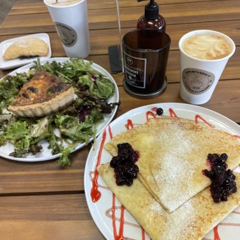 Symphony Coffeehouse - Lemon + Mixed Berry Crepe, Broccoli + Cheddar Quiche, Marionberry Empanada (vegan) and Blackberry Bloom - Coffee & Tea Near Me - Beaverton, Oregon