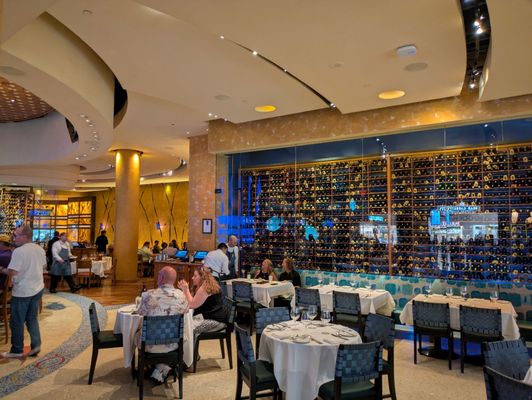 Emeril's New Orleans Fish House by null