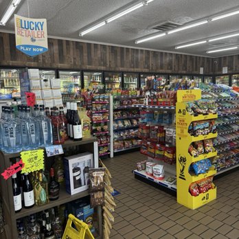 Fast & Easy Mart - Interior 4/23/2026: liquor selection is pretty vast - Beer, Wine & Spirits Near Me - Benicia, California