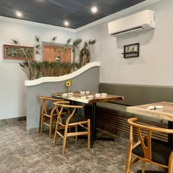 Just Thai - Inside