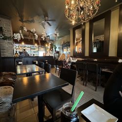 Lotus Thai Cuisine - Dining area