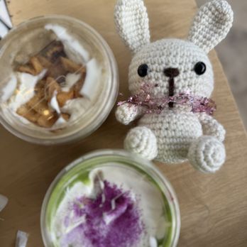Pua Blooms - Banana Lumpia Hojicha and Winter Berry Matcha - Coffee & Tea Near Me - Urban Honolulu, Hawaii