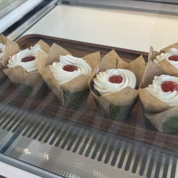 Sinta - Bakeries Near Me - Chula Vista, California