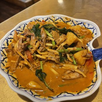 Siam Classic - Thai Duck and Pineapple Curry - Thai Near Me - Manassas, Virginia
