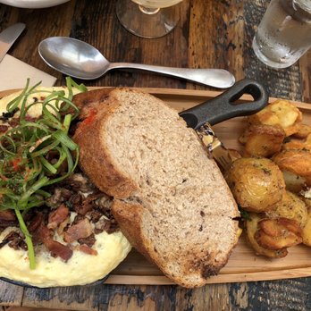 Kitchen Story - Piggy Soufflegg Skillet - Breakfast & Brunch Near Me - Oakland, California Kitchen Story - Piggy Soufflegg Skillet - Breakfast & Brunch Near Me - Oakland, California