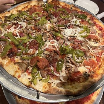 Napoli Pizza - Pizza Near Me - Wallingford, Connecticut