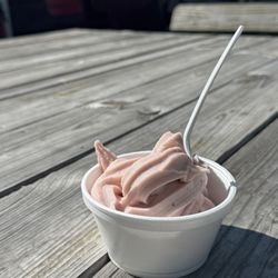 LCCL Strawberry Farm - Strawberry Ice Cream