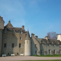 Ballindalloch Castle