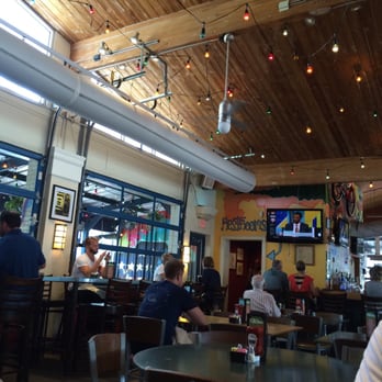 Triangle Char & Bar - Great place for lunch always enjoyable - New American Near Me - Charleston, South Carolina
