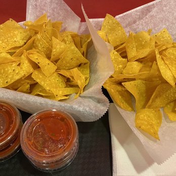 Julio's Too - Chips and delicious salsa - Mexican Near Me - Scottsdale, Arizona Julio's Too - Chips and delicious salsa - Mexican Near Me - Scottsdale, Arizona