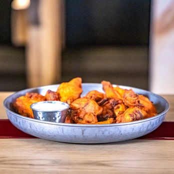 Island Social Kitchen & Bar - Cocktail Bars Near Me - Dubuque, Iowa Island Social Kitchen & Bar - Cocktail Bars Near Me - Dubuque, Iowa