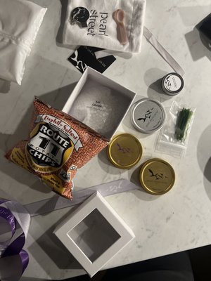Pearl Street Caviar by null