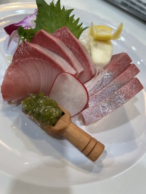 Haruki Sushi House by null